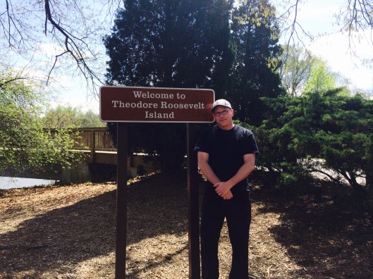 Roosevelt Island sign